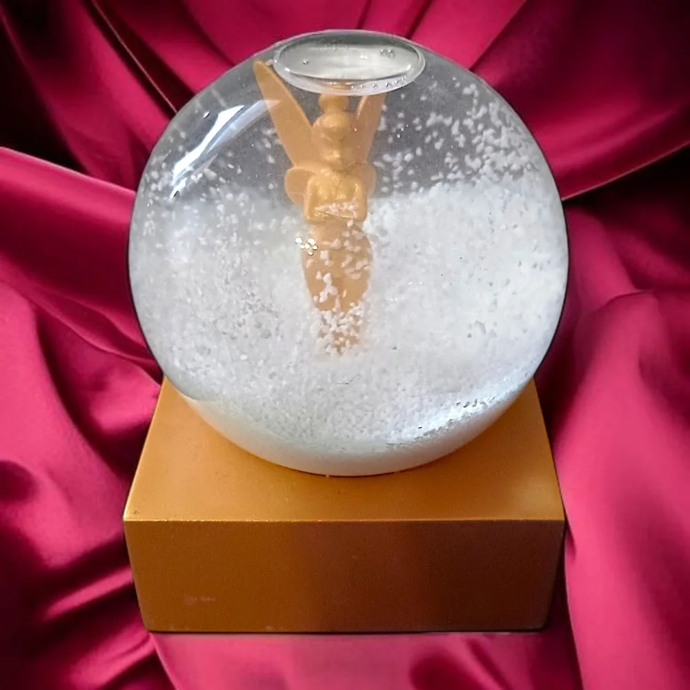 Disney Tinker Bell Snowglobe Tink 2021‎ Christmas Xmas Holiday Peter Pan Golden